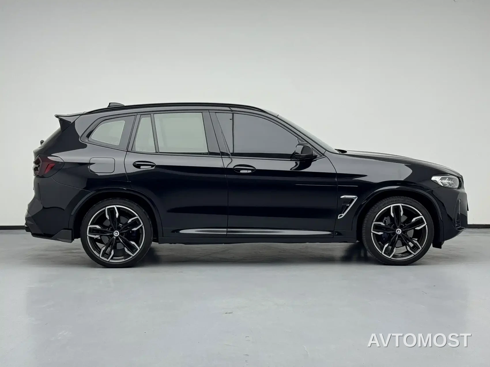 BMW X3 M40i 2022 M40i — фото 19
