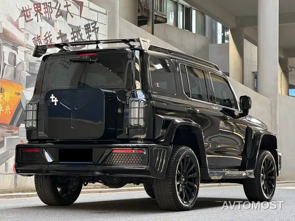 Crossboundary Auto Co-created Tank 300 2023 2.0T Cyber Knight — фото 2
