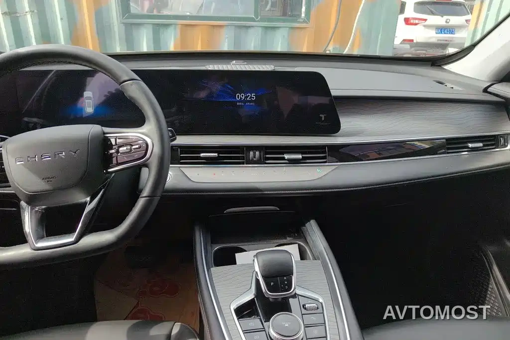 Chery Tiggo 8 PRO 2022 290T 2WD Sky Dome Version 5-Seater — фото 9