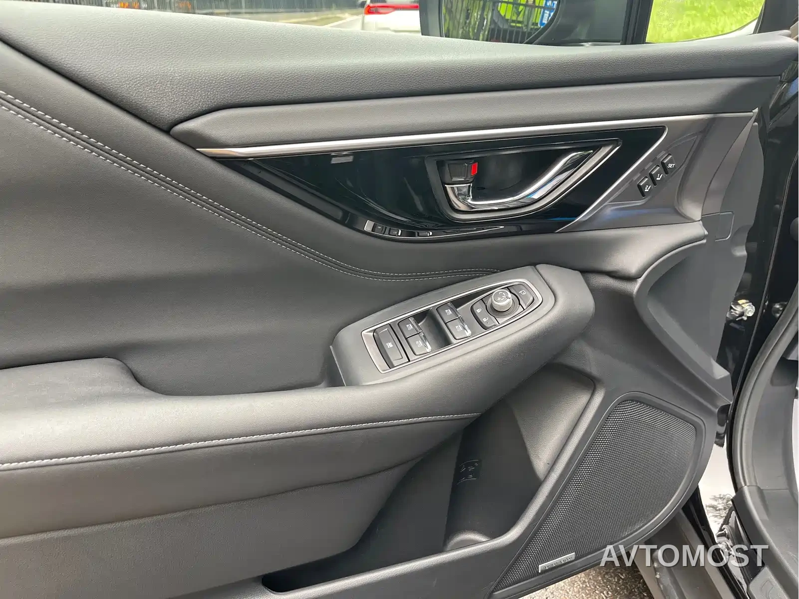 Subaru Outback 2021 2.5i Flagship EyeSight — фото 8