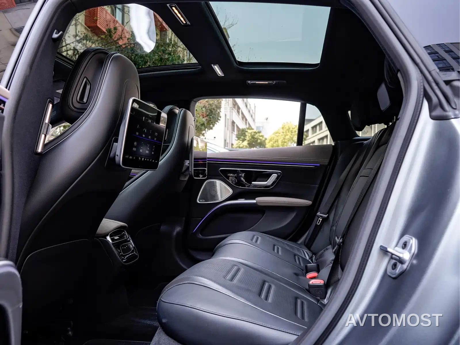 Mercedes-Benz EQS AMG 2022 AMG EQS 53 4MATIC+ — фото 17