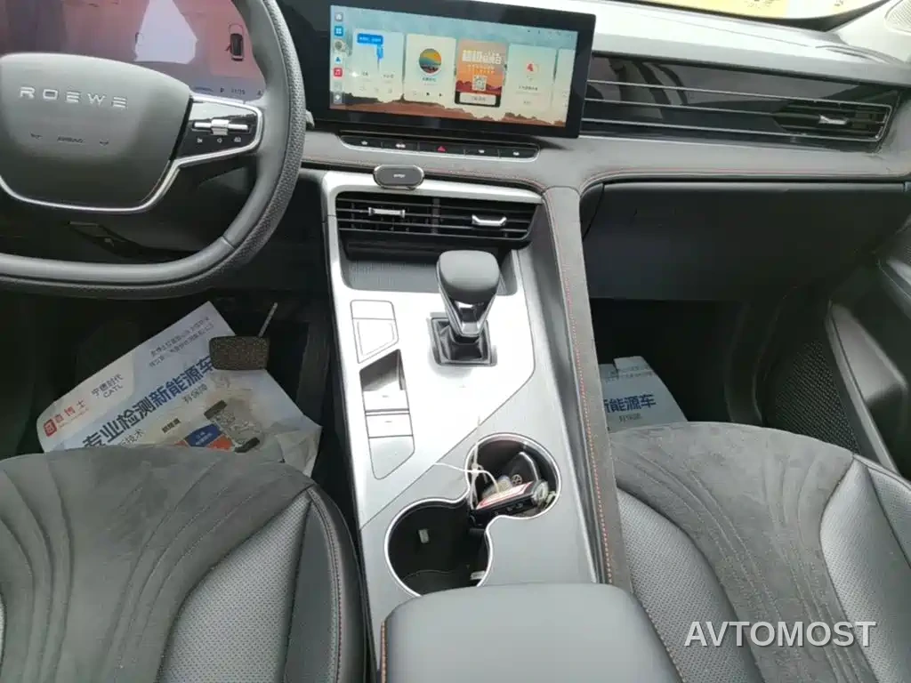 Roewe D5X DMH 2024 135 Flagship Edition — фото 14