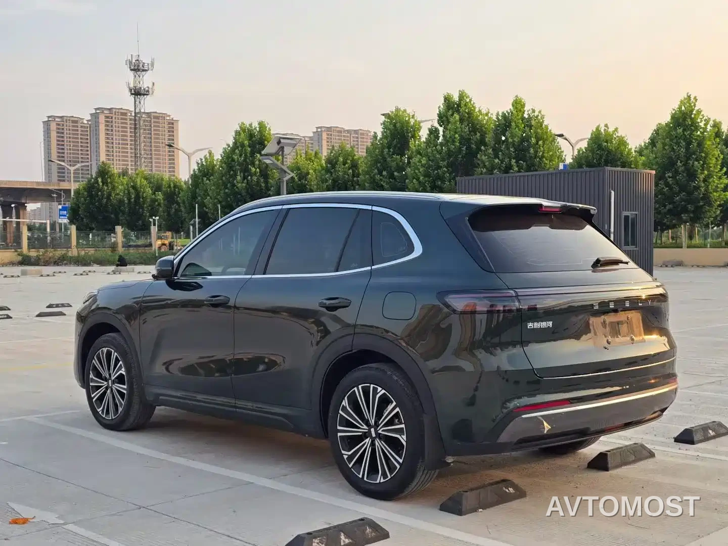 Geely Galaxy Starship 7 EM-i 2025 120km Navigation Edition — фото 9