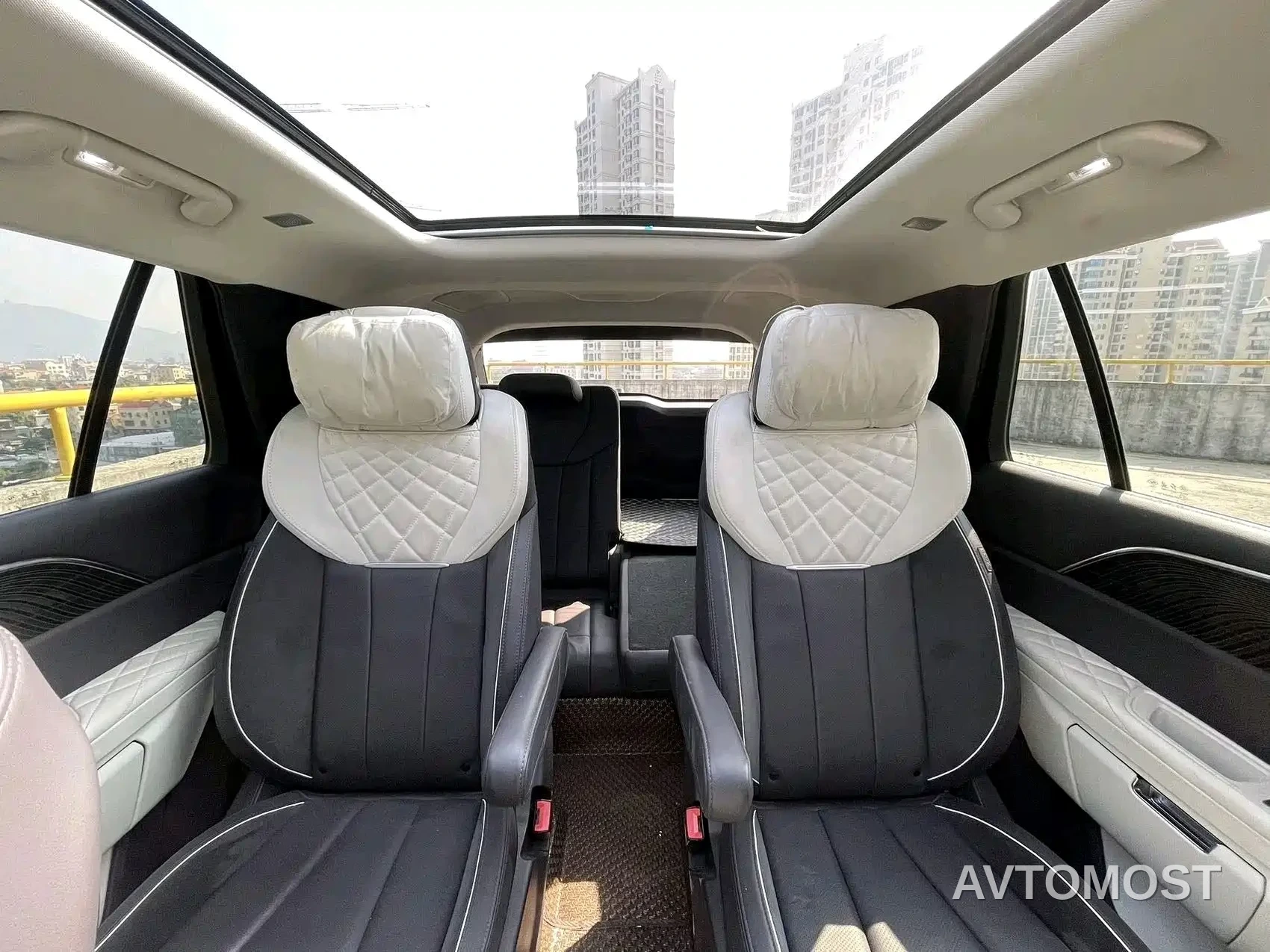 Hongqi E-HS9 2021 460km Flagship Comfort 6-seater — фото 6