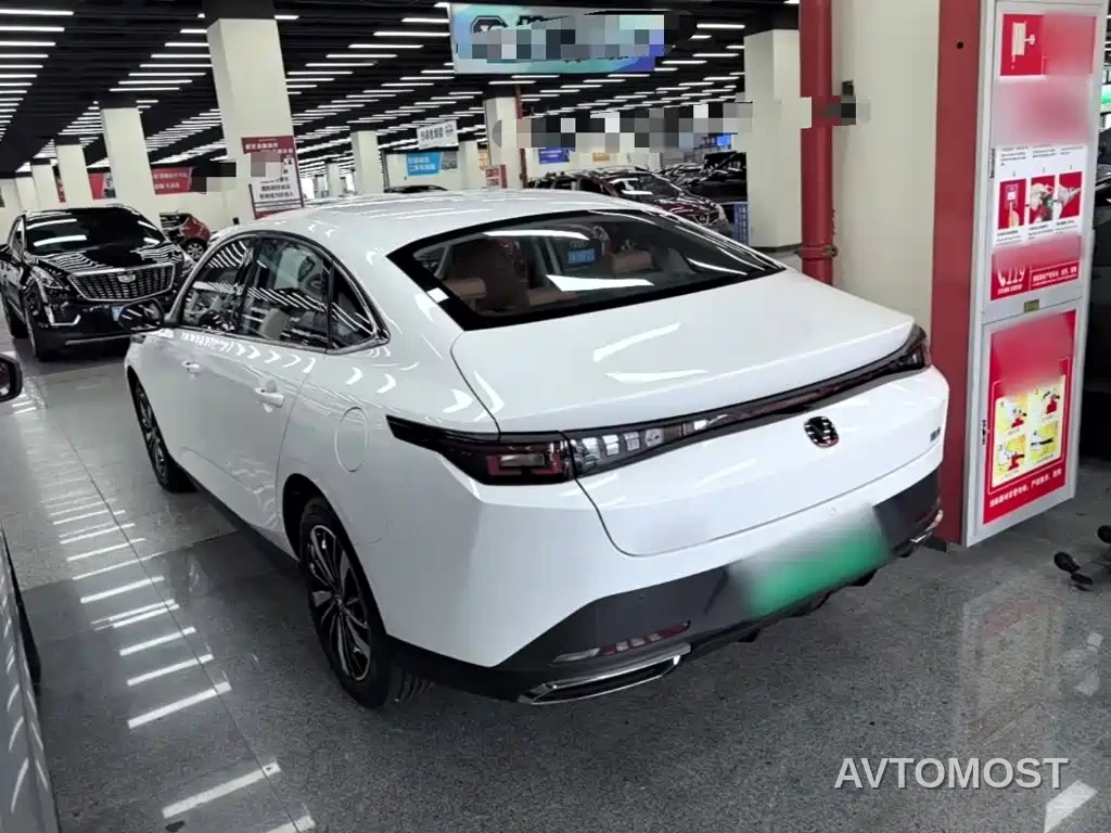 Changan Eado PHEV 2025 Smart New Blue Whale 145KM Battleship Edition — фото 5