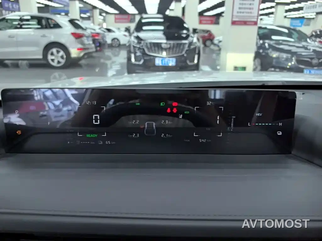 Changan Eado PHEV 2025 Smart New Blue Whale 145KM Battleship Edition — фото 12