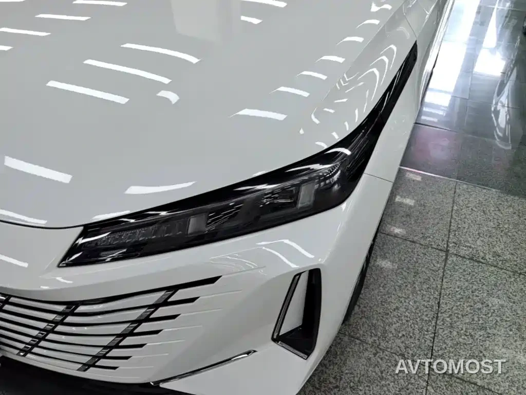 Changan Eado PHEV 2025 Smart New Blue Whale 145KM Battleship Edition — фото 22