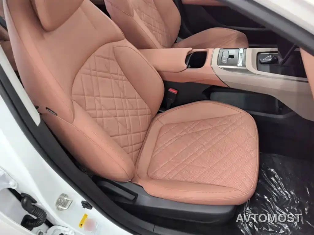 Changan Eado PHEV 2025 Smart New Blue Whale 145KM Battleship Edition — фото 23