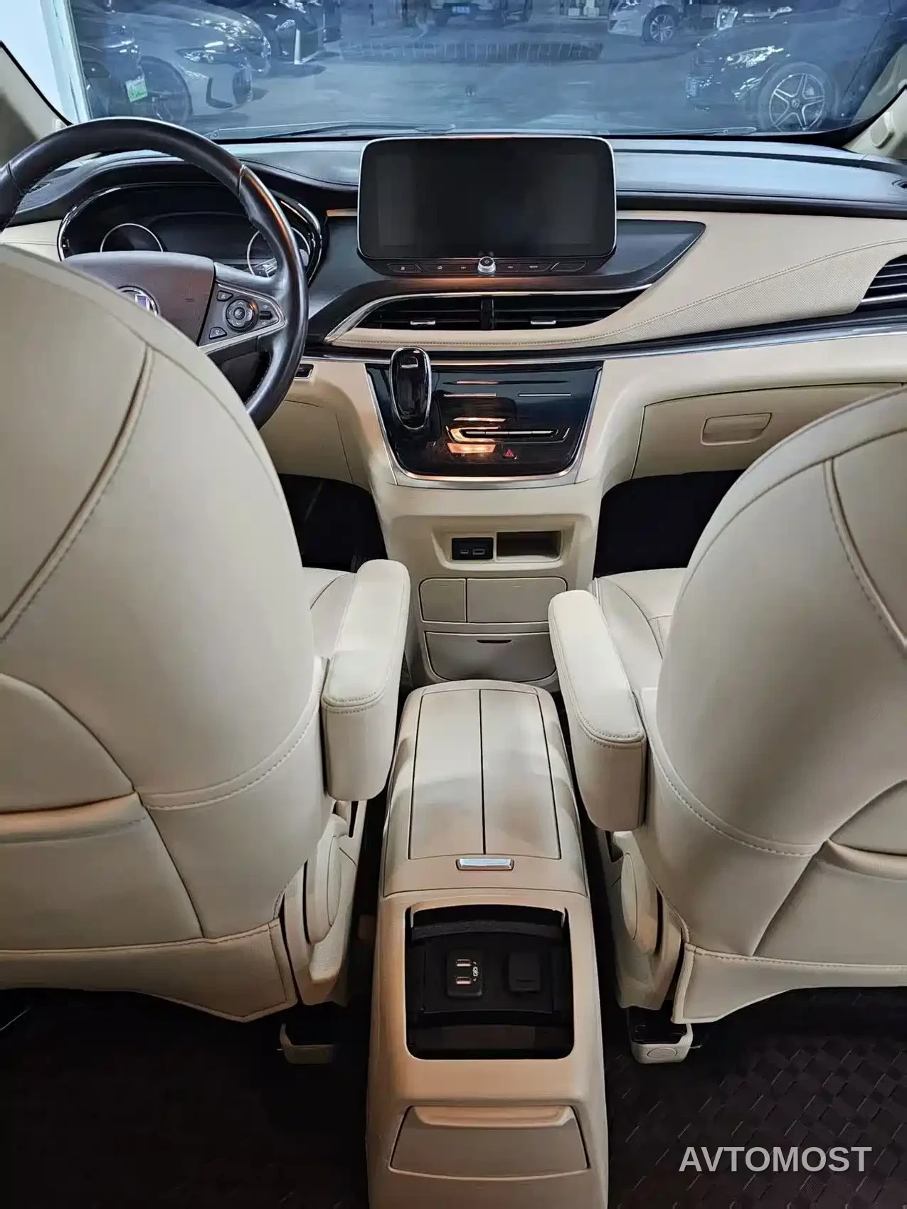 Buick GL8 2023 Land Business Class 652T Smart Luxury — фото 7