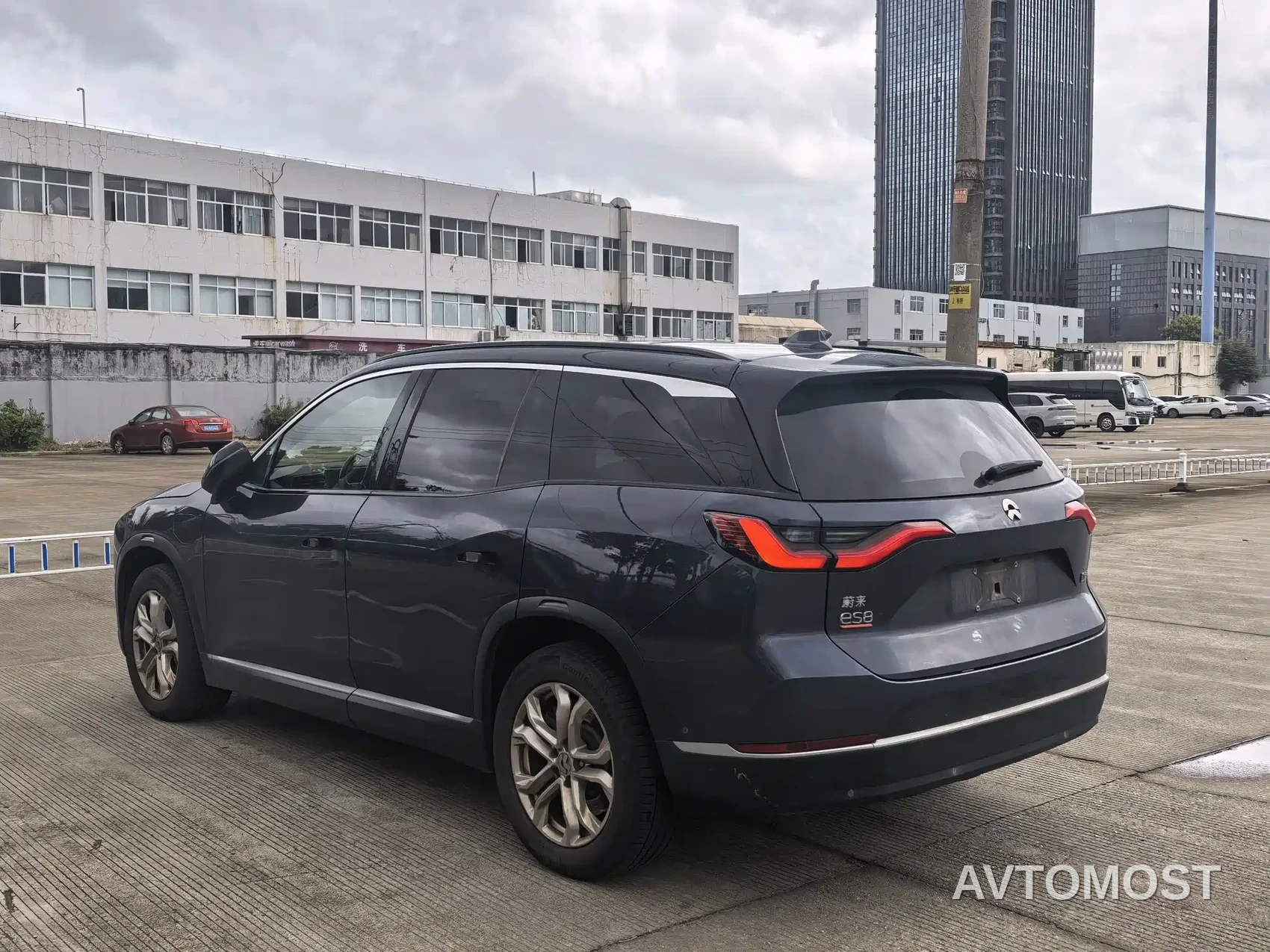 NIO ES8 2020 450KM Signature Edition 6-Seater — фото 2