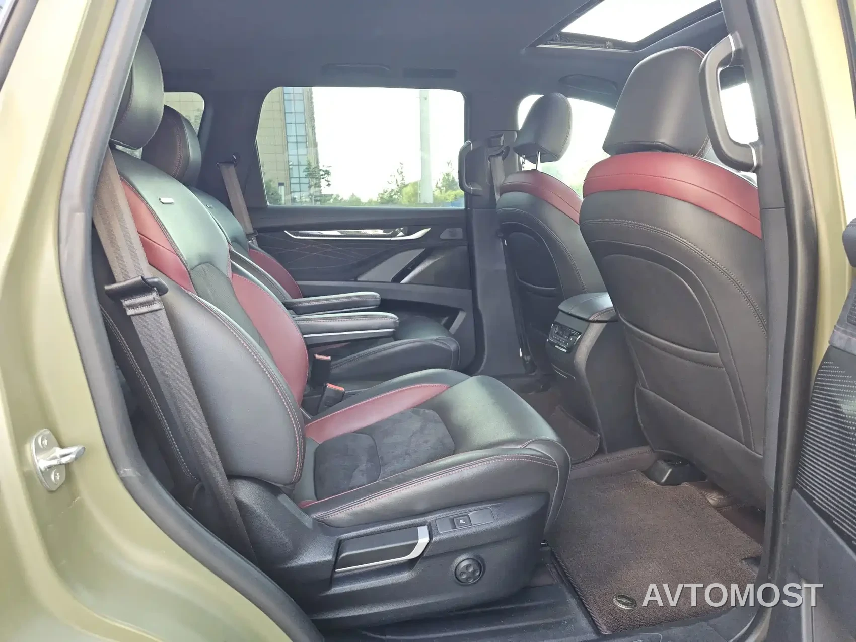 SAIC Maxus D90 Pro 2022 2.0T Diesel 4WD Amazon Edition 7-Seater — фото 7
