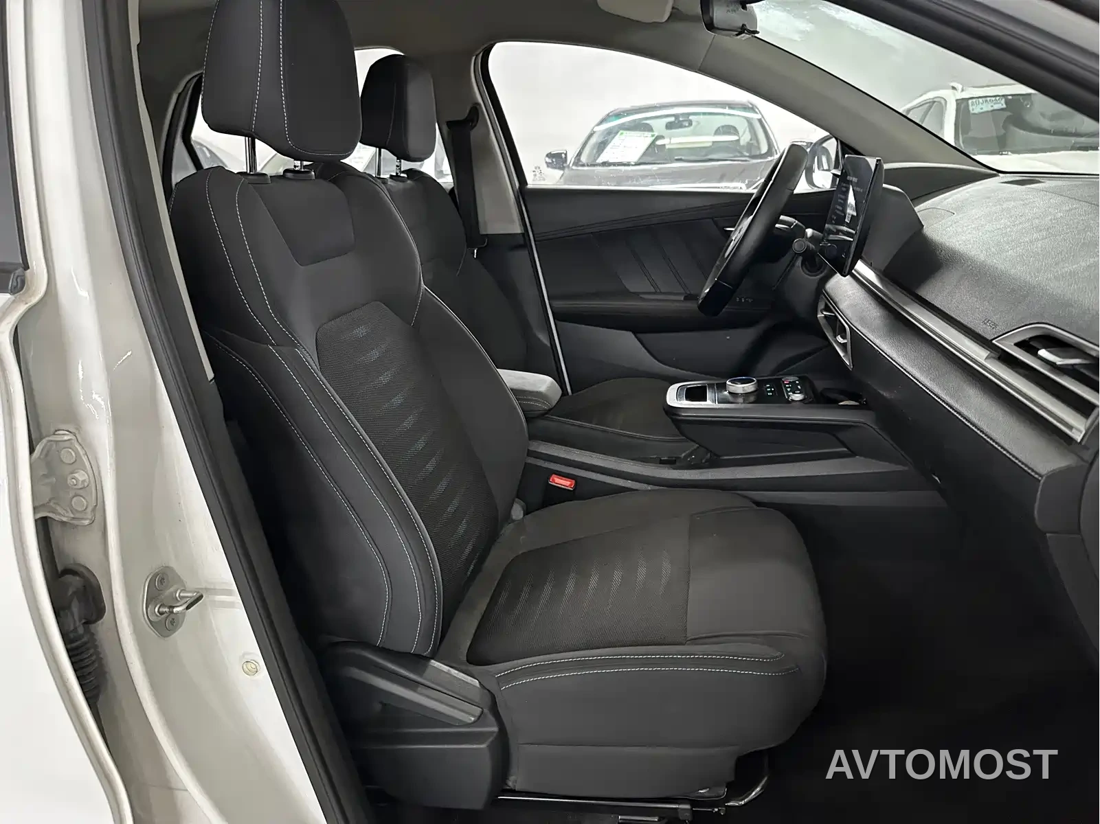 BYD e2 2020 Upgrade Standard Range Standard Model — фото 9