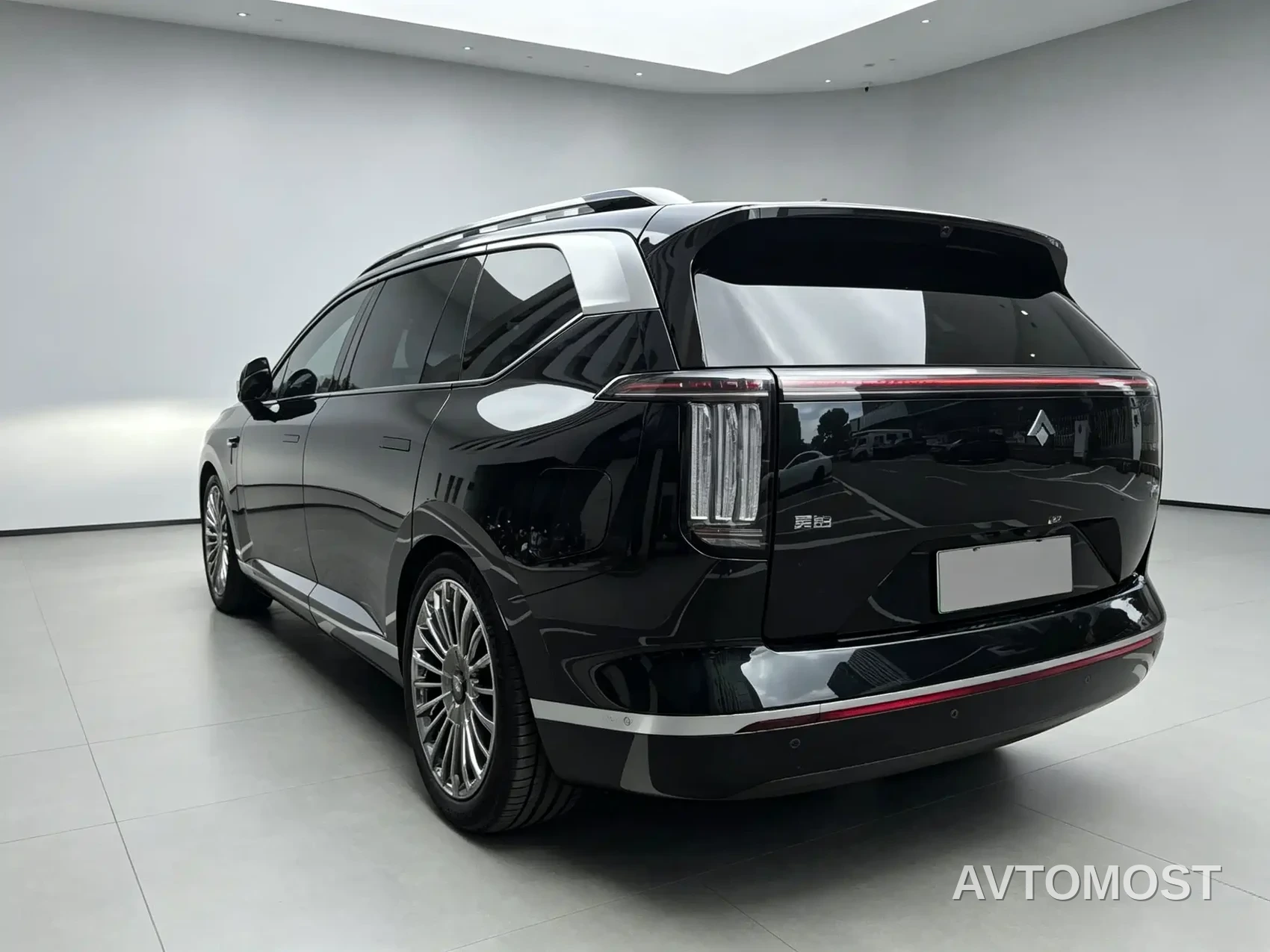 GAC Haobo Hyper HL 2025 Model Revised 350 Max 6-Seater Lidar Version — фото 4
