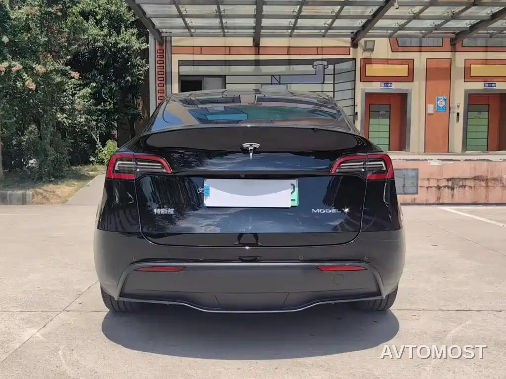 Tesla Model Y 2021 Standard Range Rear-Wheel Drive — фото 16