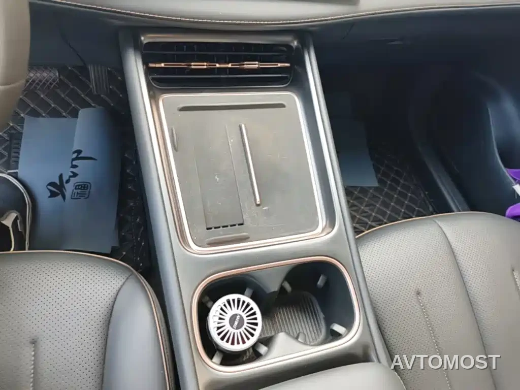 Baojun Yunhai 2025 500km Pure Electric Travel Edition — фото 14