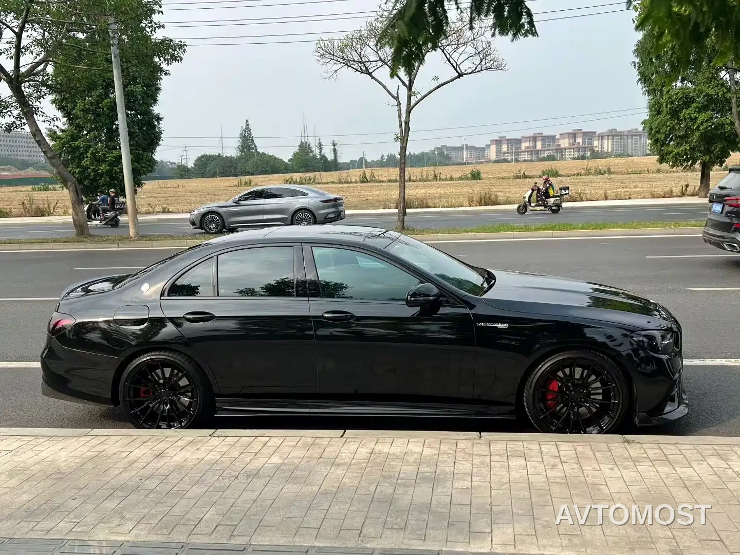 Mercedes-Benz E-Class AMG 2022 Facelift AMG E 53 4MATIC+ — фото 3