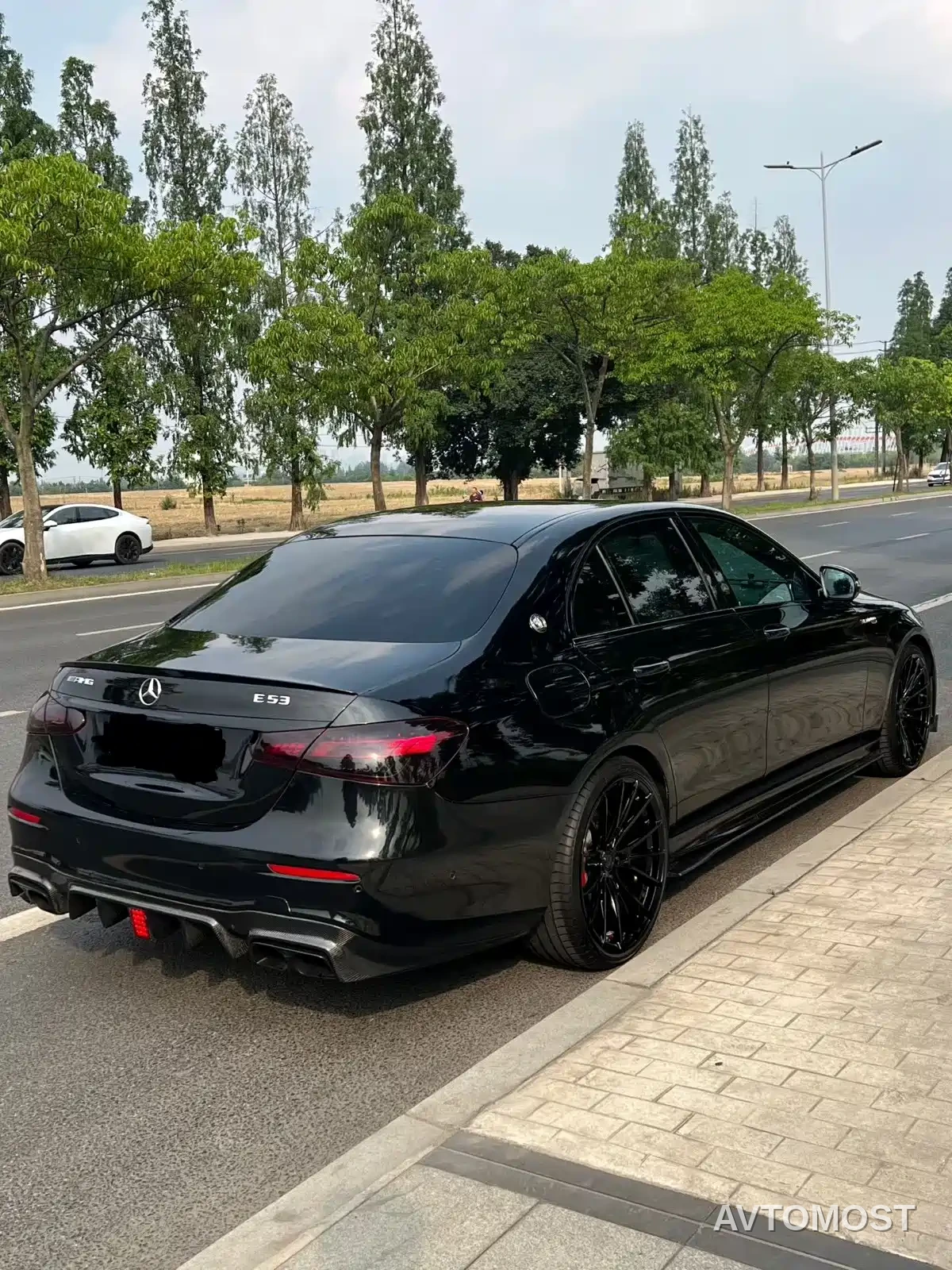 Mercedes-Benz E-Class AMG 2022 Facelift AMG E 53 4MATIC+ — фото 4
