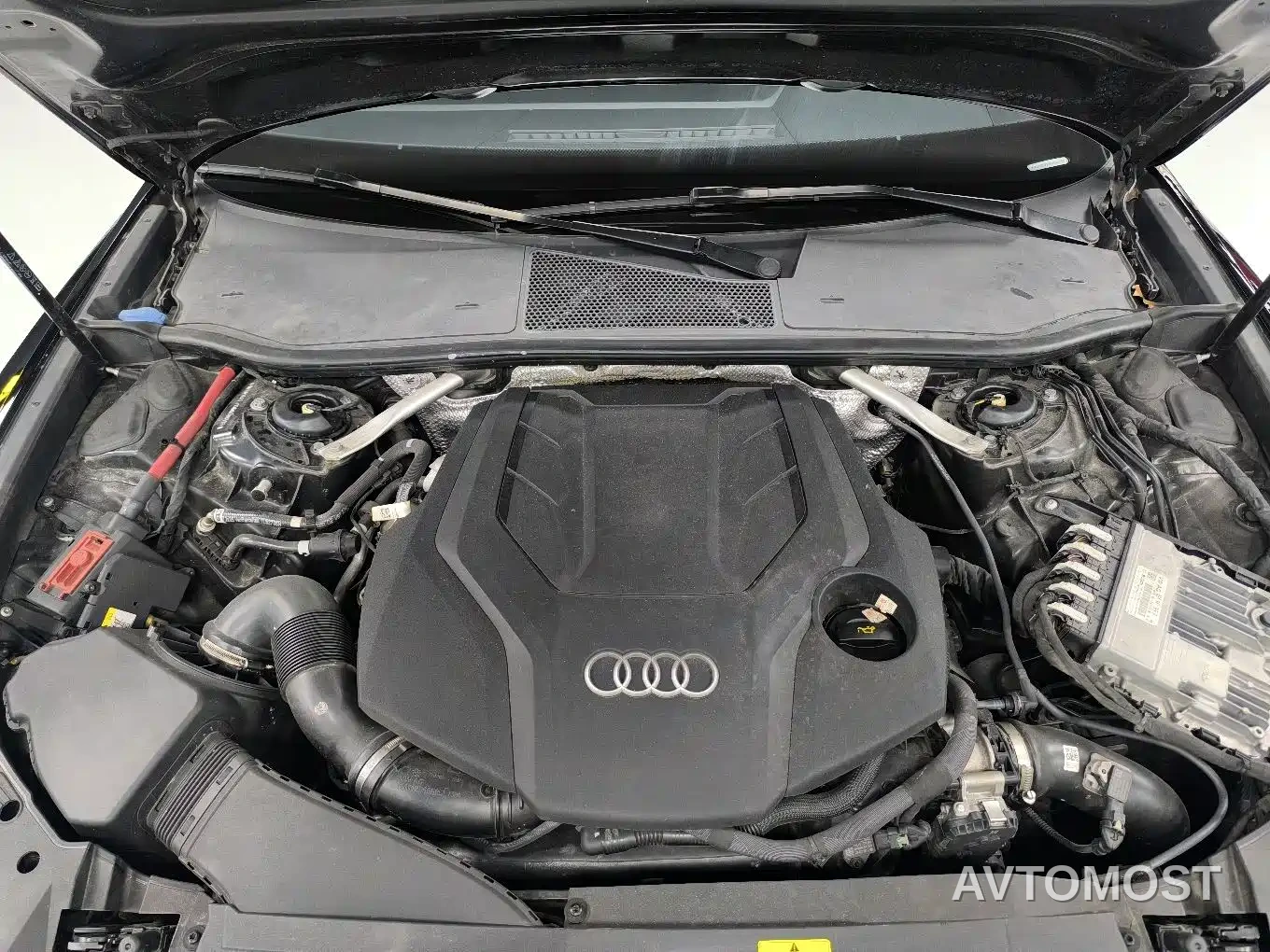 Audi A6 (Import) 2021 allroad quattro Explorer 55 TFSI Scenic Edition — фото 15