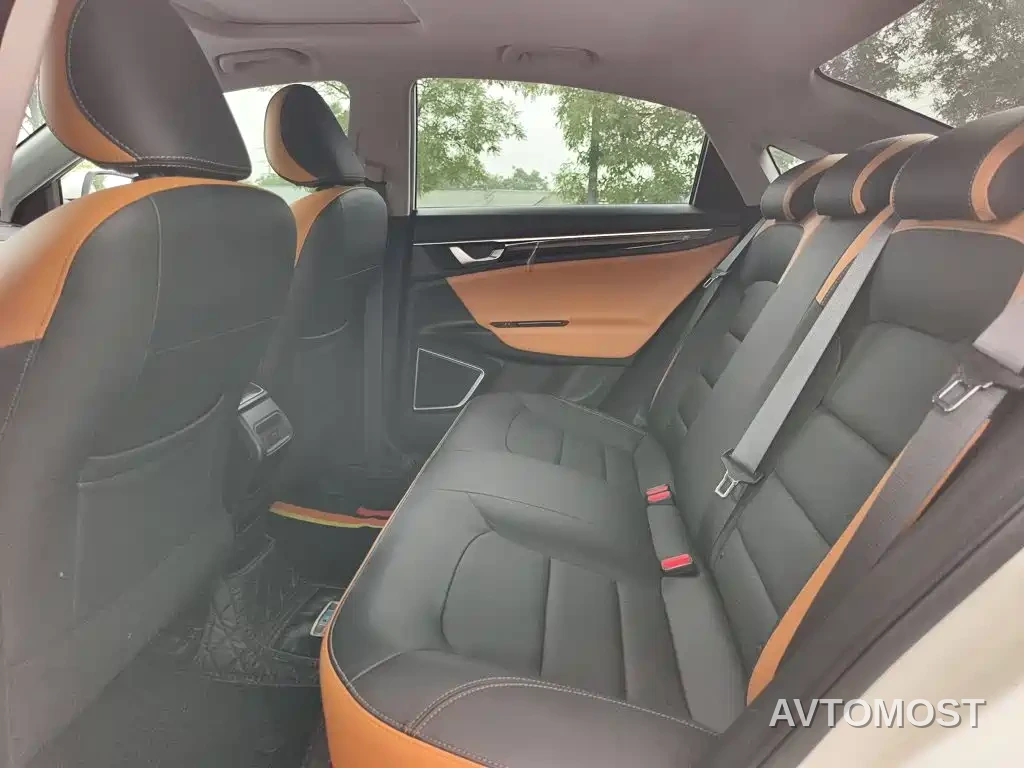 Geely Emgrand GL 2020 1.4T CVT Luxury — фото 14