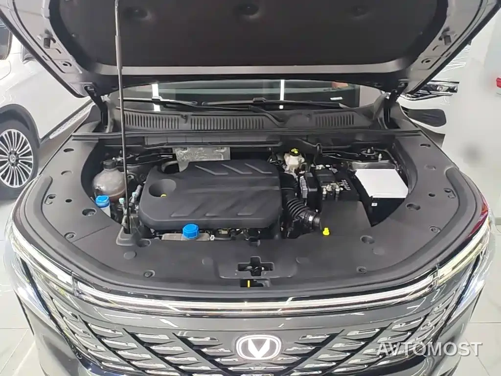 Changan CS75 PLUS 2025 4th Gen 1.5T New Blue Whale Smart Premium — фото 14