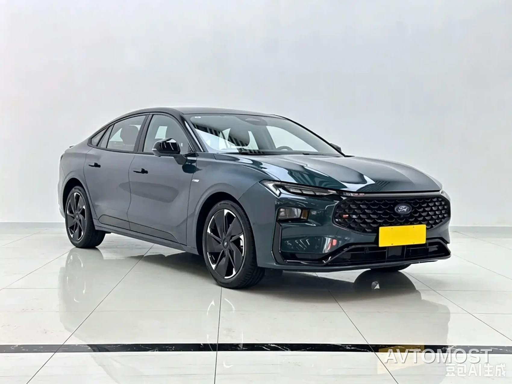 Ford Mondeo 2023 1.5T E-Hybrid ST-Line — фото 2
