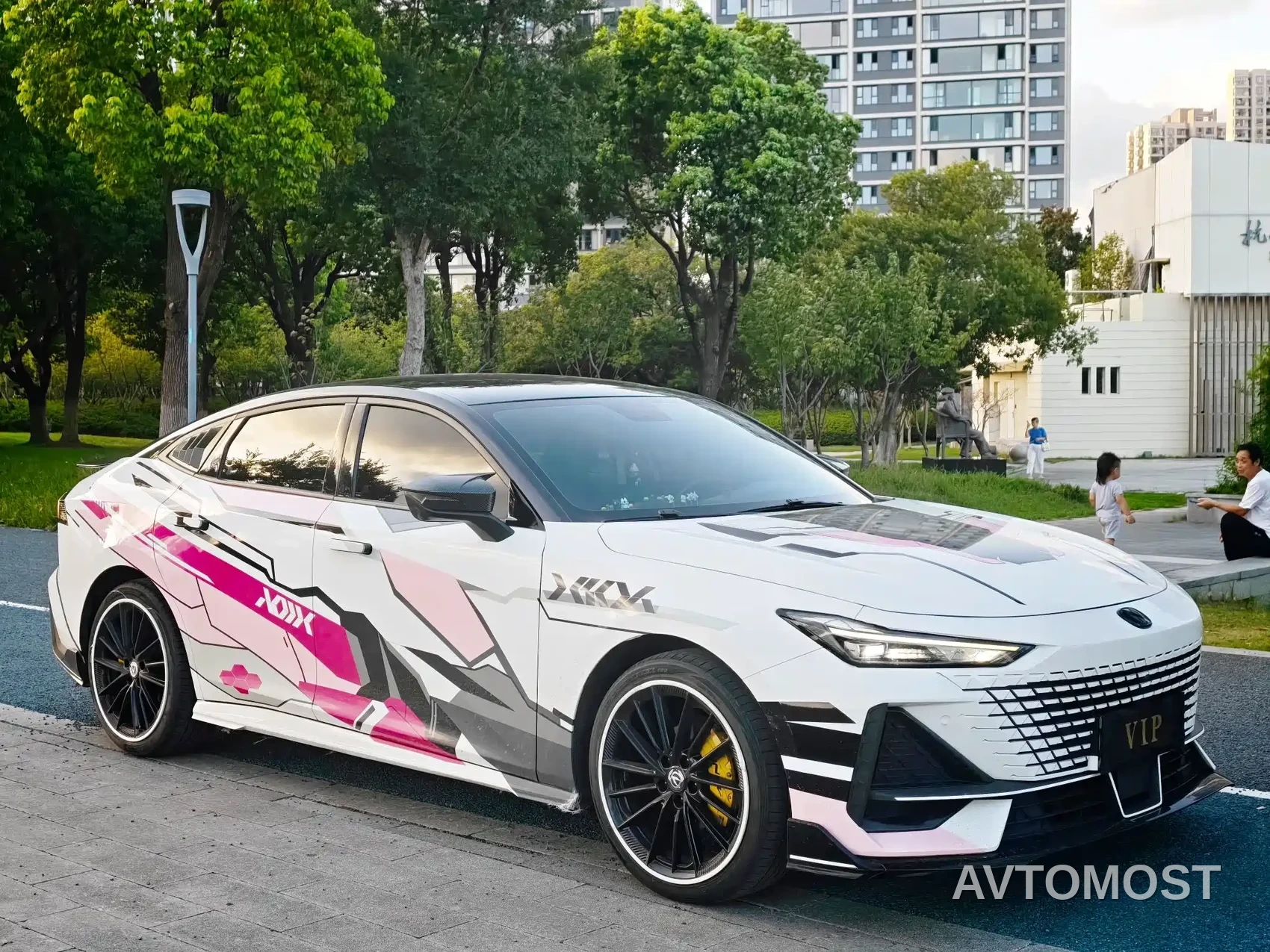 Changan UNI-V 2022 1.5T Sport Edition — фото 3