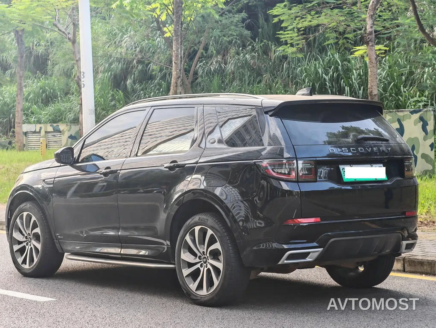 Land Rover Discovery Sport PHEV 2021 P300e Performance Tech Edition — фото 3