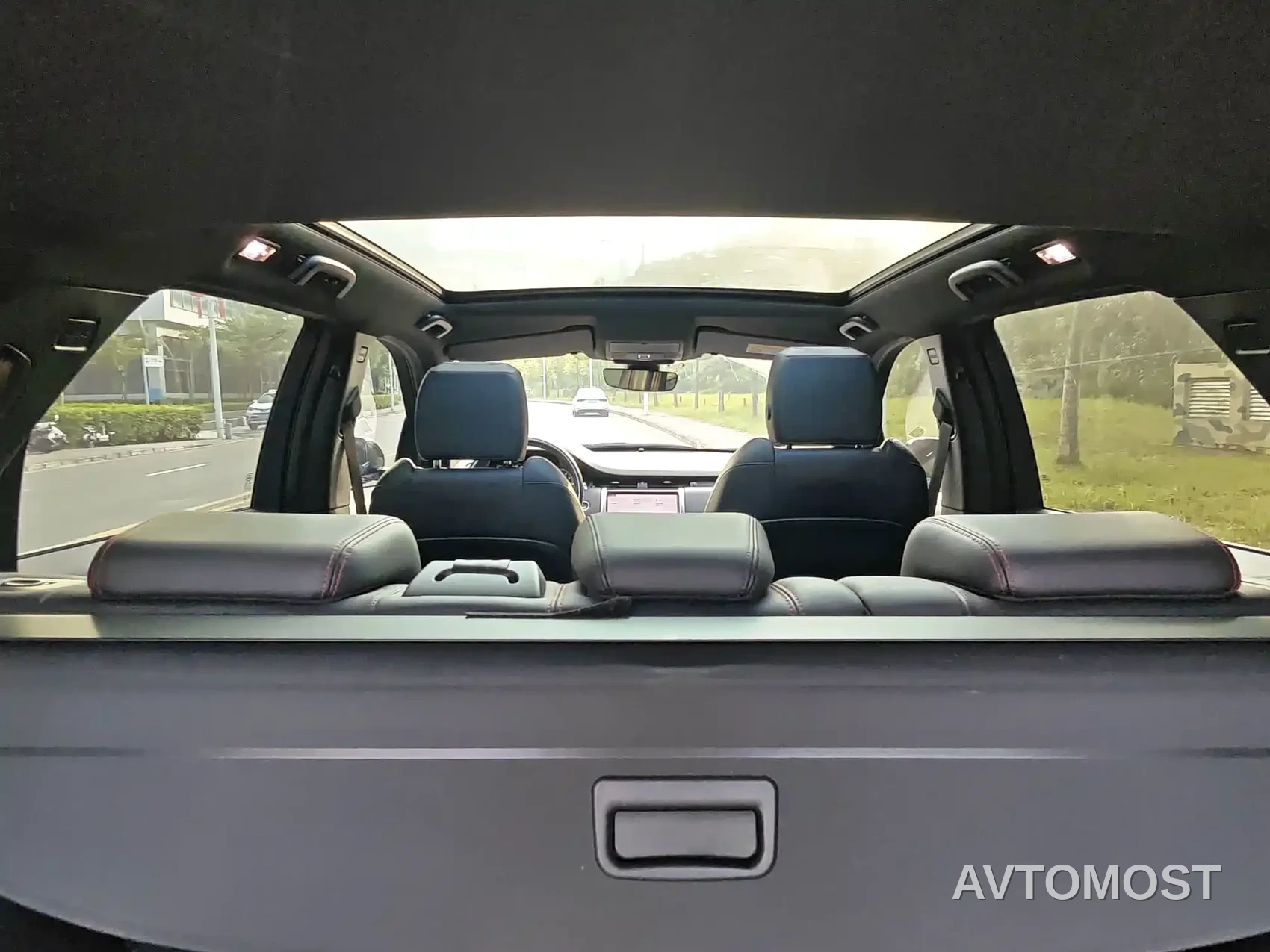 Land Rover Discovery Sport PHEV 2021 P300e Performance Tech Edition — фото 14