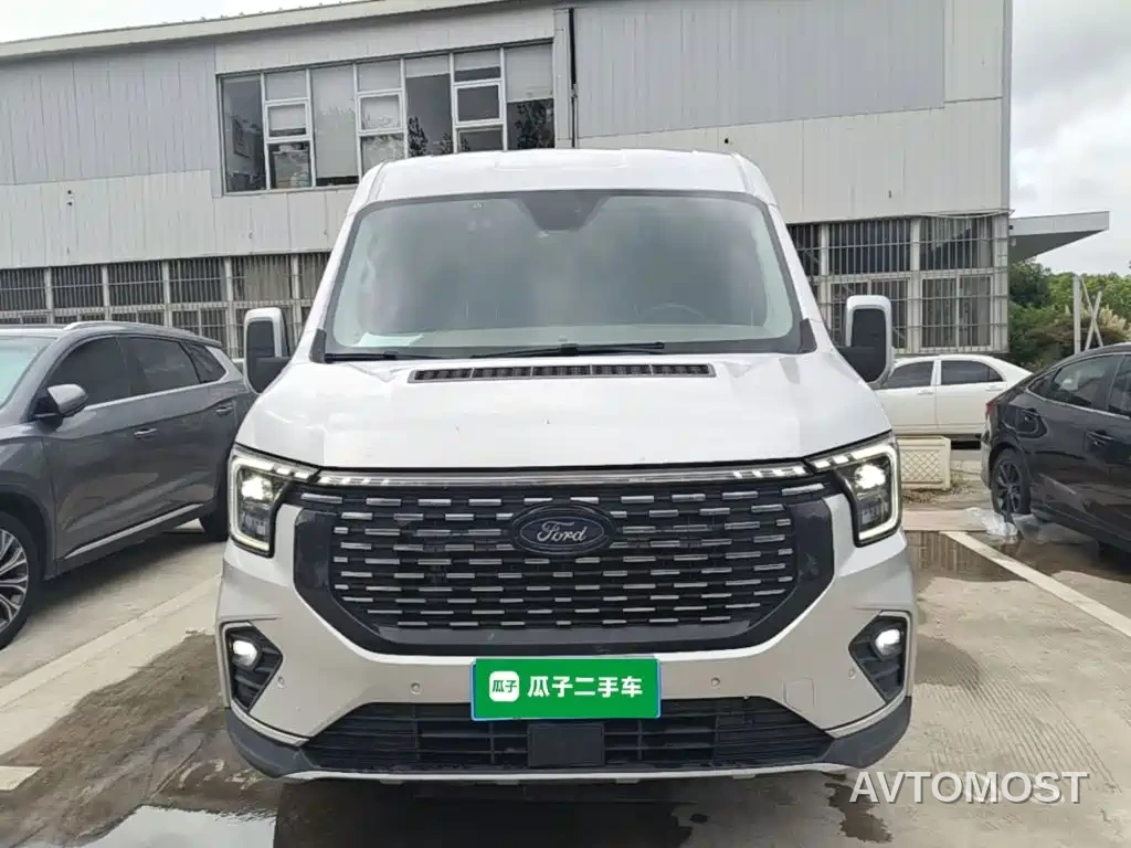 Ford Transit T8 2024 T8 2.3T Diesel Manual Mid-wheelbase Mid-roof 9-seater Business Travel Version (2/2/2/3) — фото 2