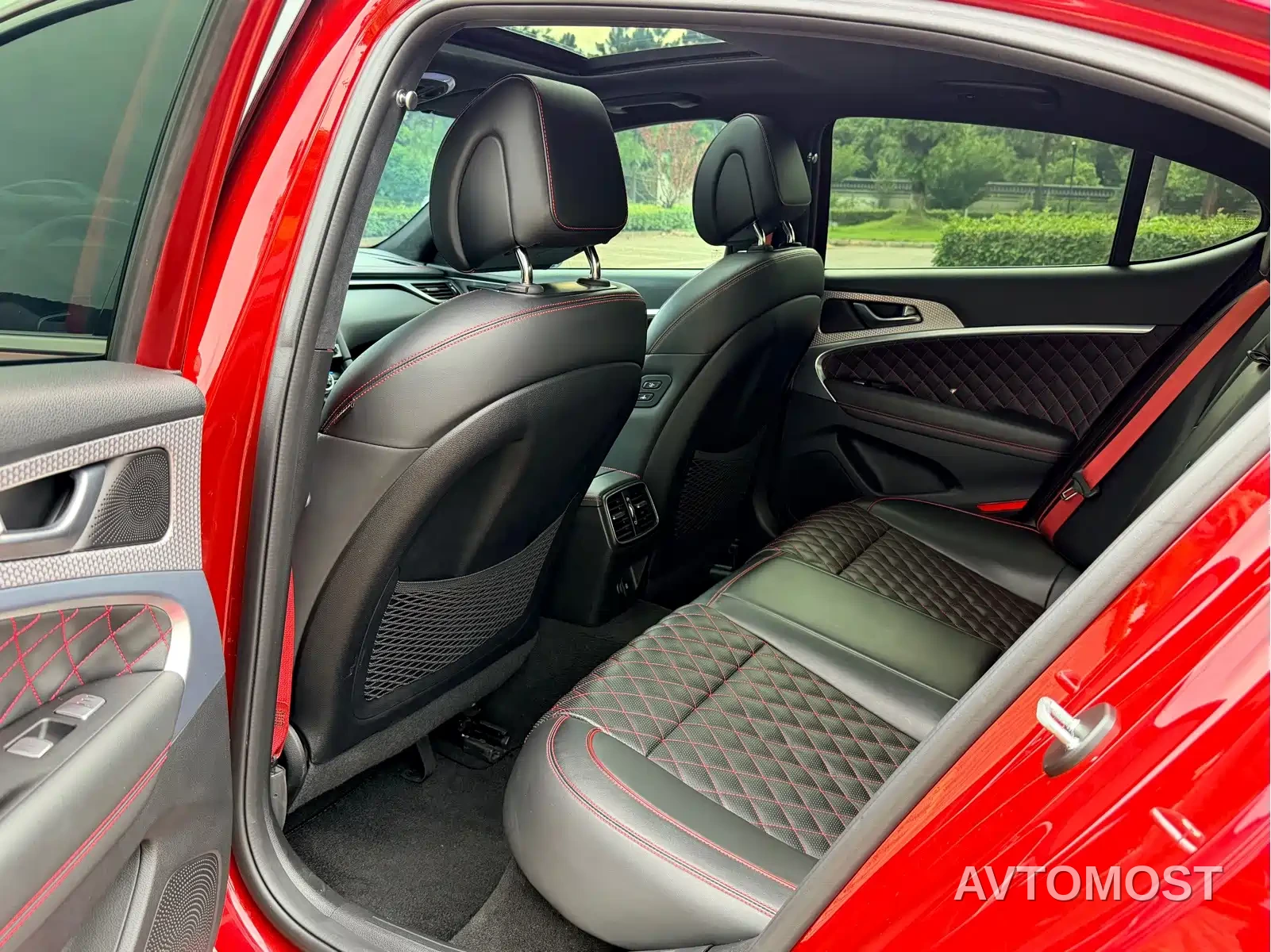Genesis G70 2023 Model 2.0T AWD Flagship — фото 9
