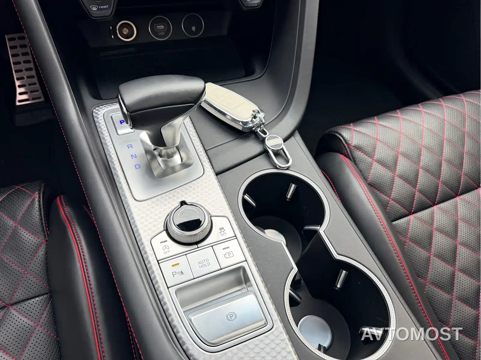 Genesis G70 2023 Model 2.0T AWD Flagship — фото 16