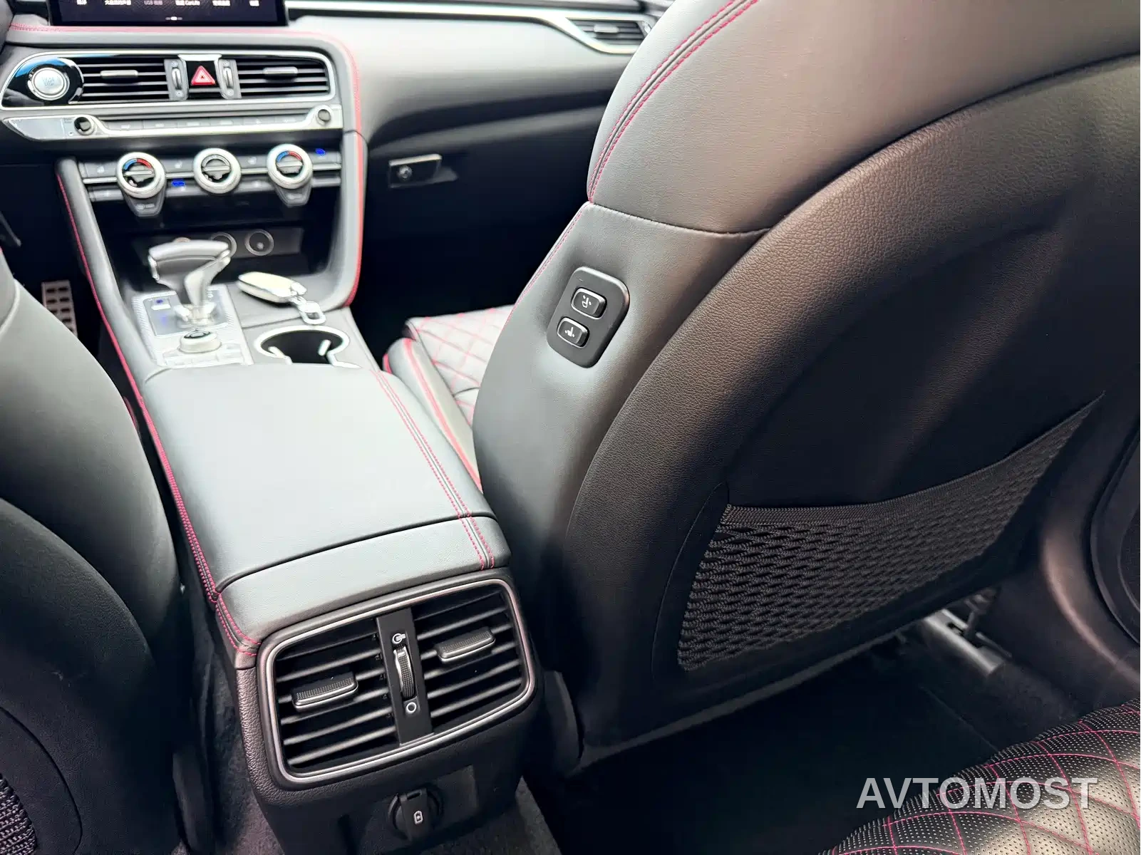 Genesis G70 2023 Model 2.0T AWD Flagship — фото 18