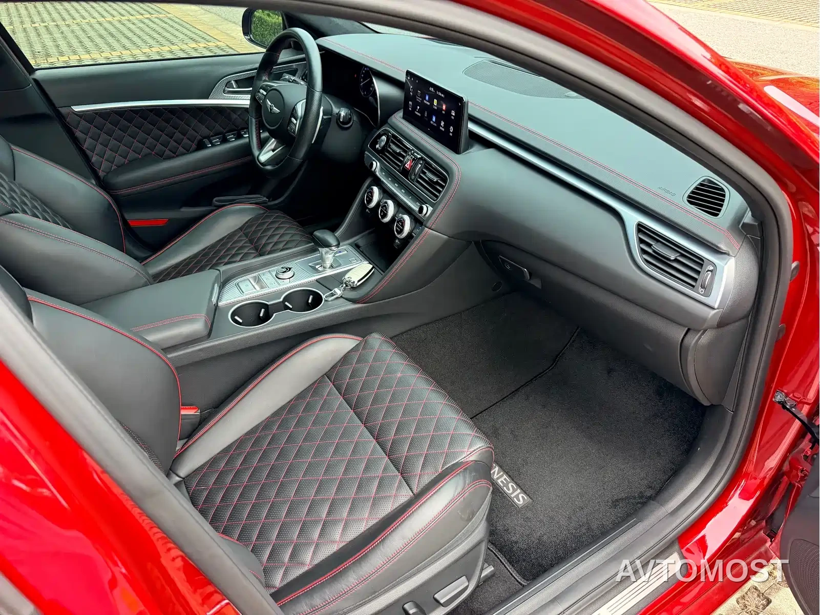 Genesis G70 2023 Model 2.0T AWD Flagship — фото 25