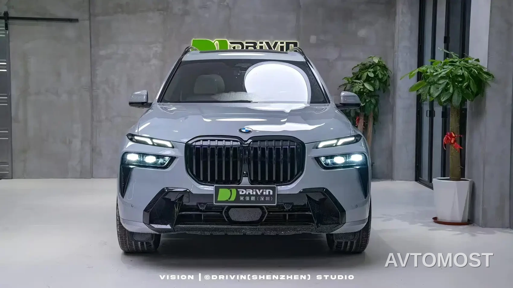 BMW X7 2023 xDrive40i Exclusive M Sport Package — фото 3