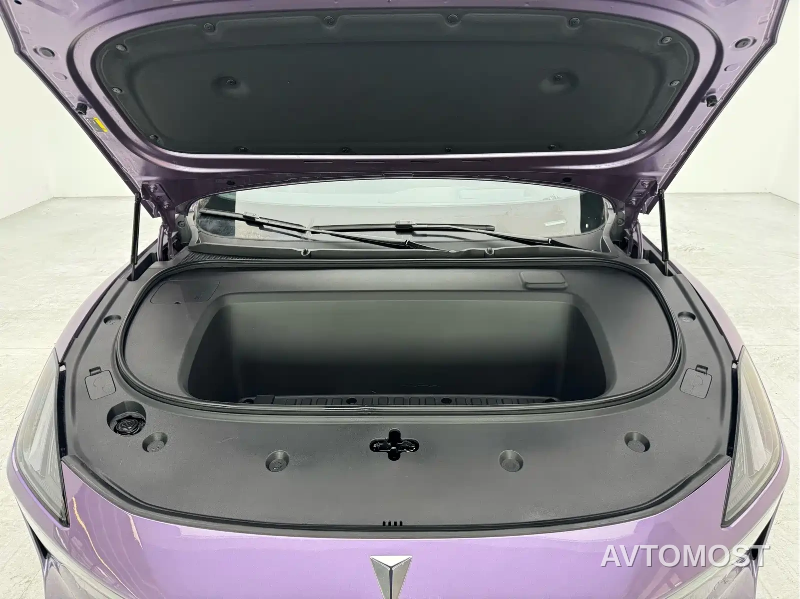 Deepal DeepBlue L06 2025 Base Model — фото 11