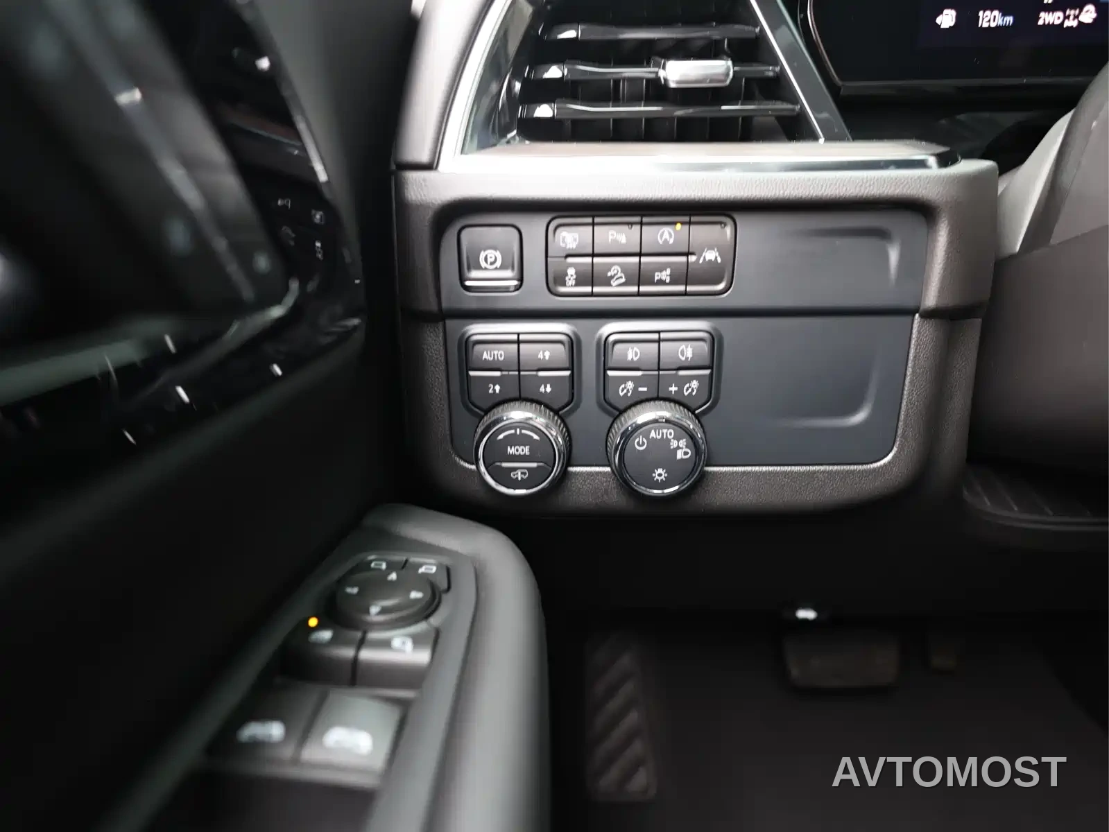 Daolangge Chevrolet Tahoe 2025 2.7T Classic Edition — фото 15