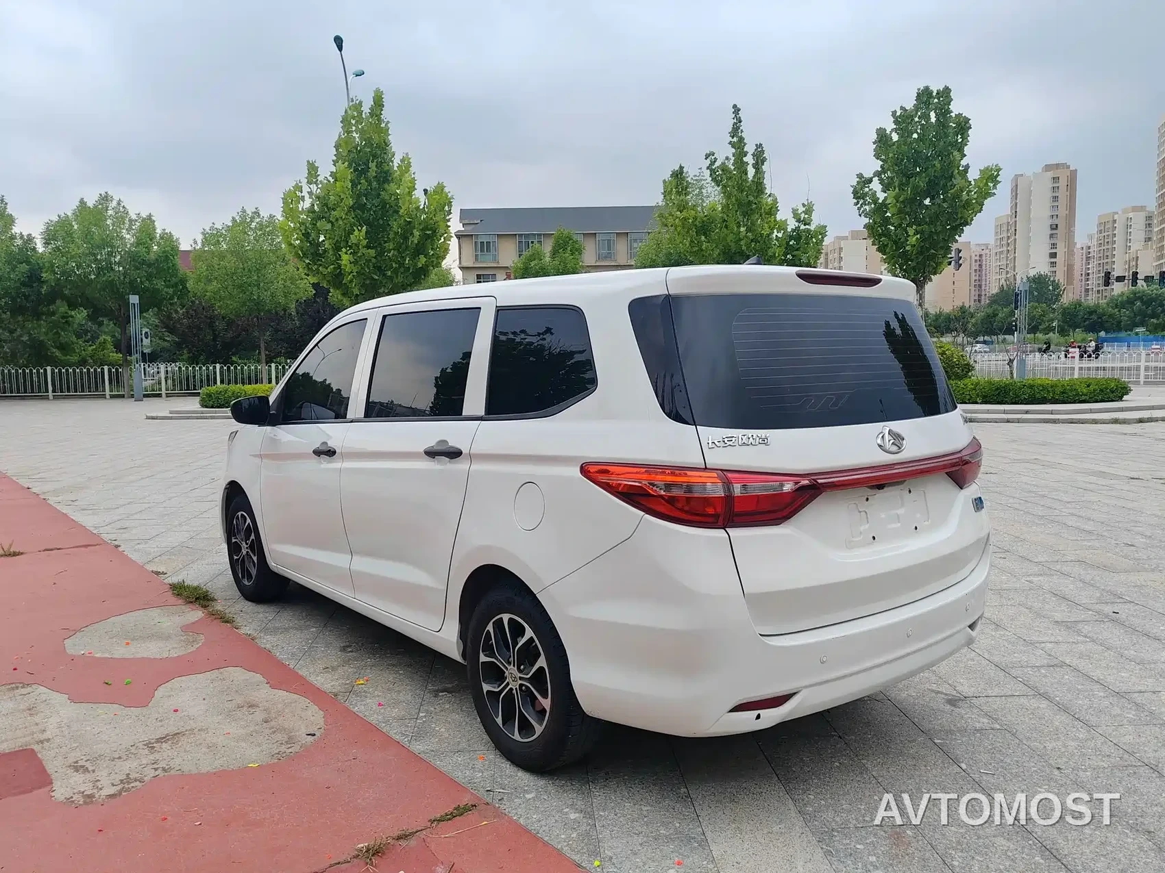 Changan Oshan A600EV 2019 Facelift 6-seater — фото 7
