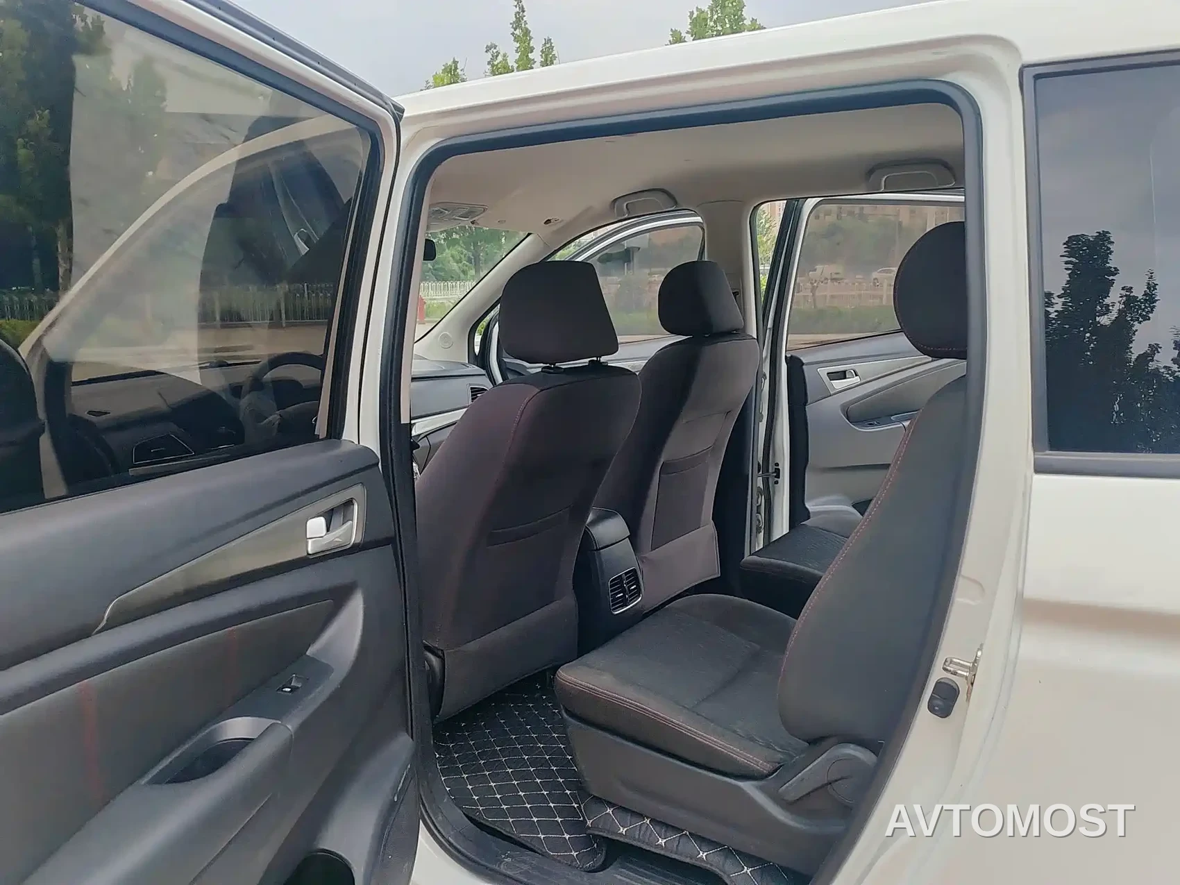 Changan Oshan A600EV 2019 Facelift 6-seater — фото 11