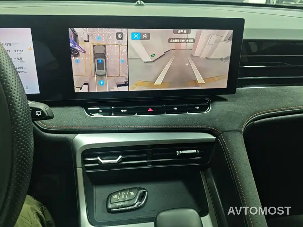 Roewe D5X DMH 2024 Model 135 Technology Edition — фото 13