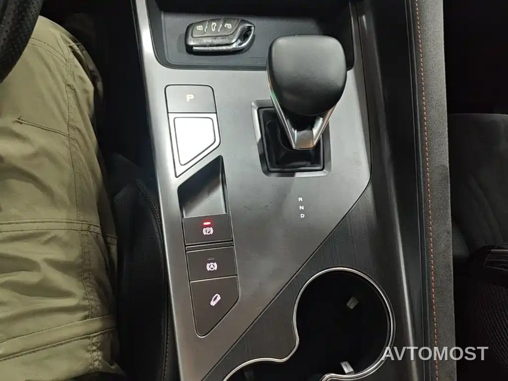 Roewe D5X DMH 2024 Model 135 Technology Edition — фото 14