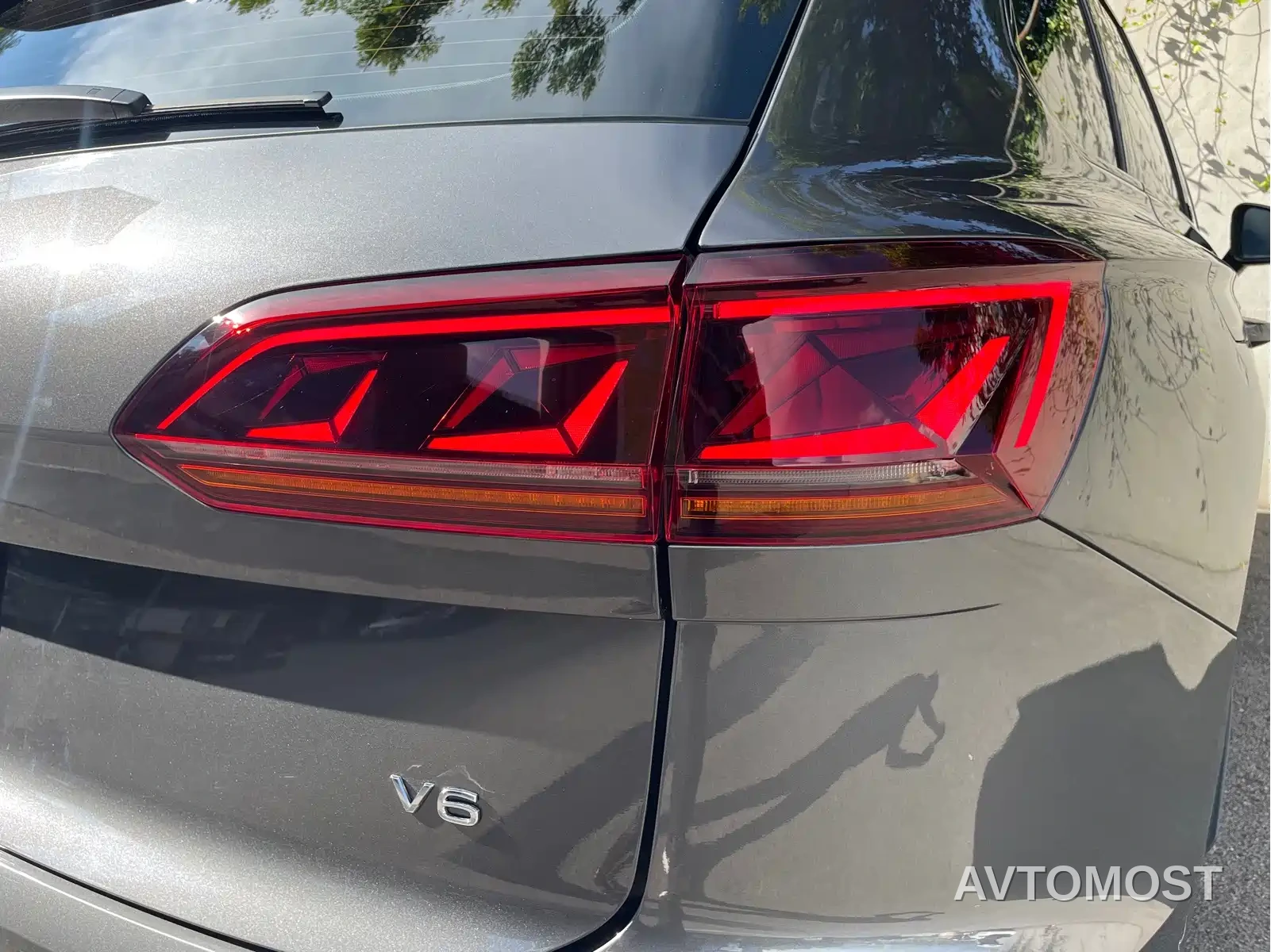 Volkswagen Touareg 2022 3.0TSI 20th Anniversary Special Edition — фото 30