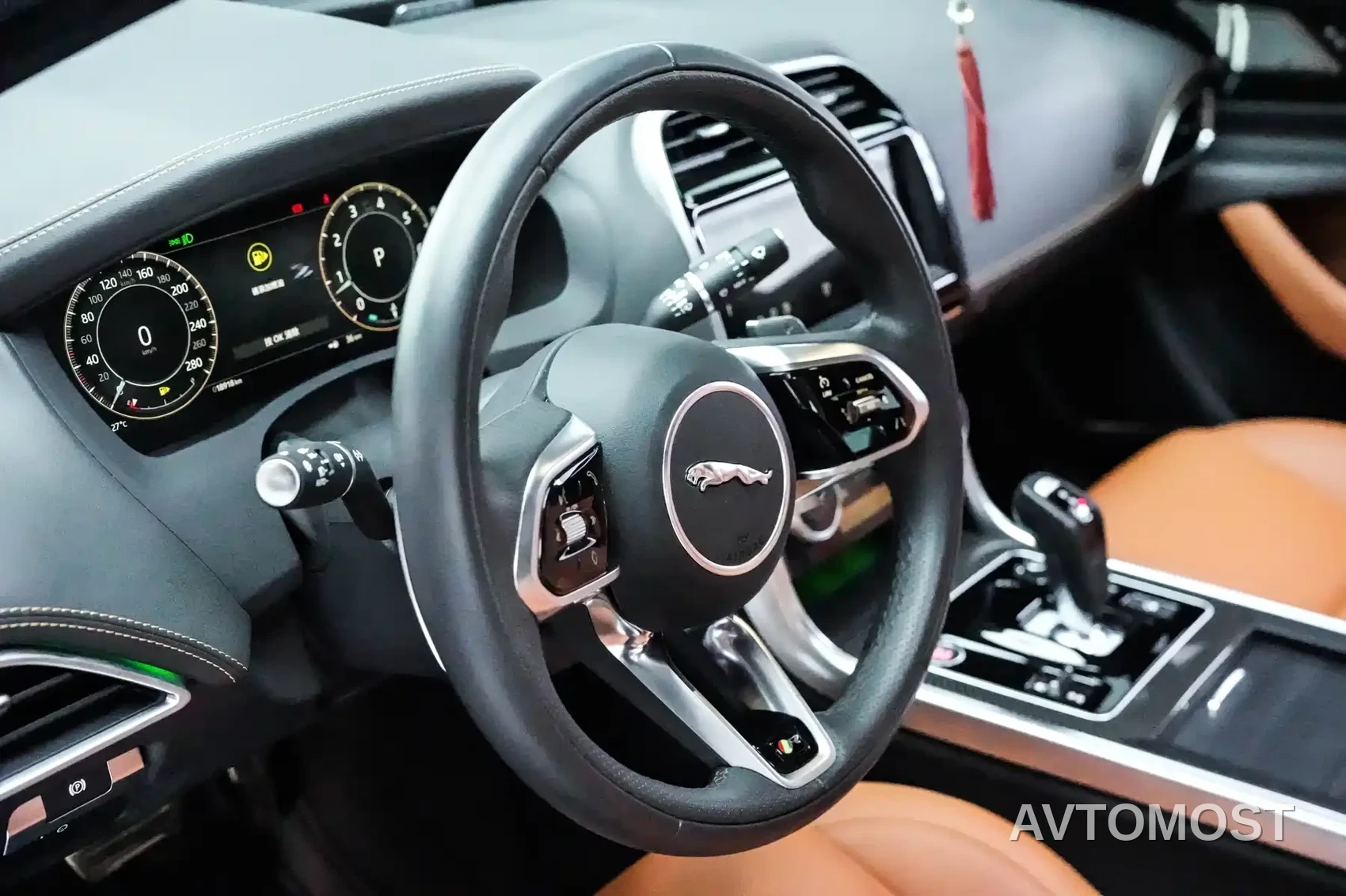 Jaguar XEL 2024 Model 2.0T 250PS R-DYNAMIC S Gloss Black Sport Edition — фото 6