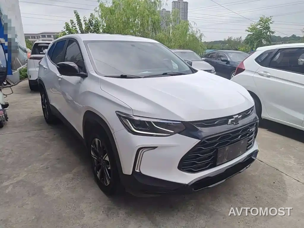 Chevrolet Trax 2023 Model Tracker RS 1.5T CVT Cool — фото 3