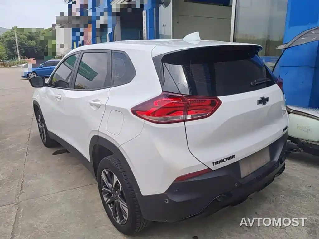 Chevrolet Trax 2023 Model Tracker RS 1.5T CVT Cool — фото 4