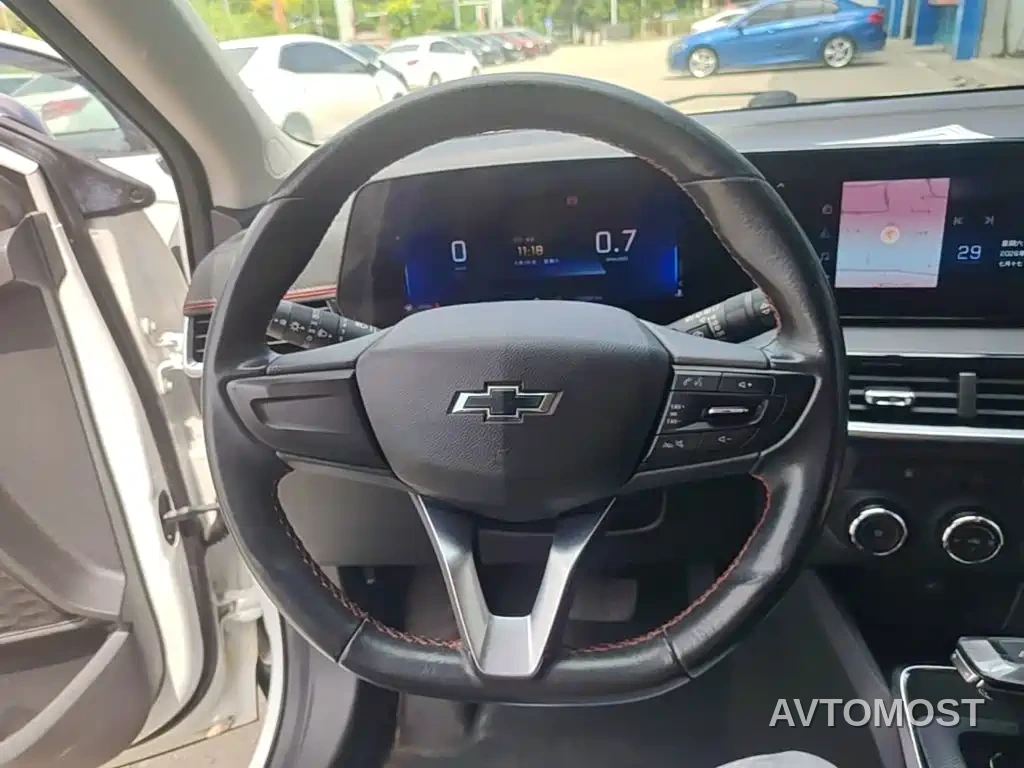 Chevrolet Trax 2023 Model Tracker RS 1.5T CVT Cool — фото 10