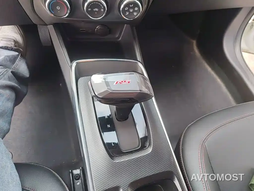 Chevrolet Trax 2023 Model Tracker RS 1.5T CVT Cool — фото 13