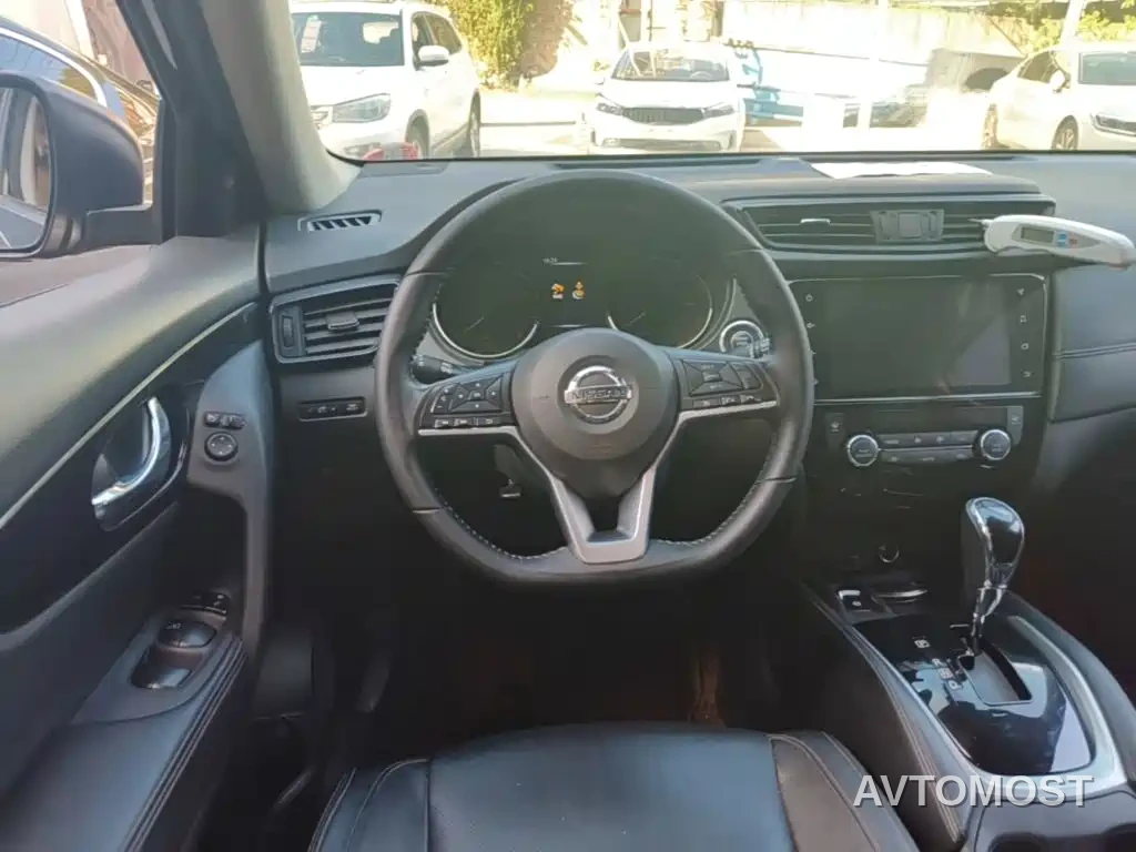 Nissan X-Trail 2022 2.0L 2WD Smart Comfort Edition — фото 10