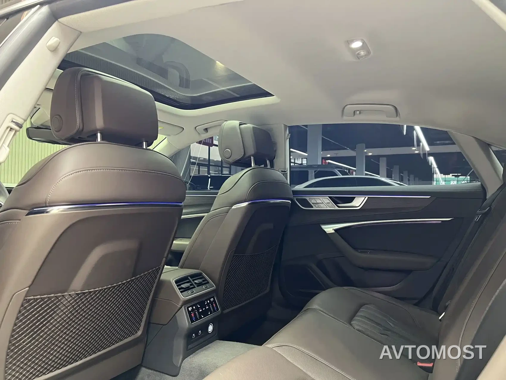 Audi A7L 2022 45 TFSI quattro S-line Vision Crystal Package — фото 15