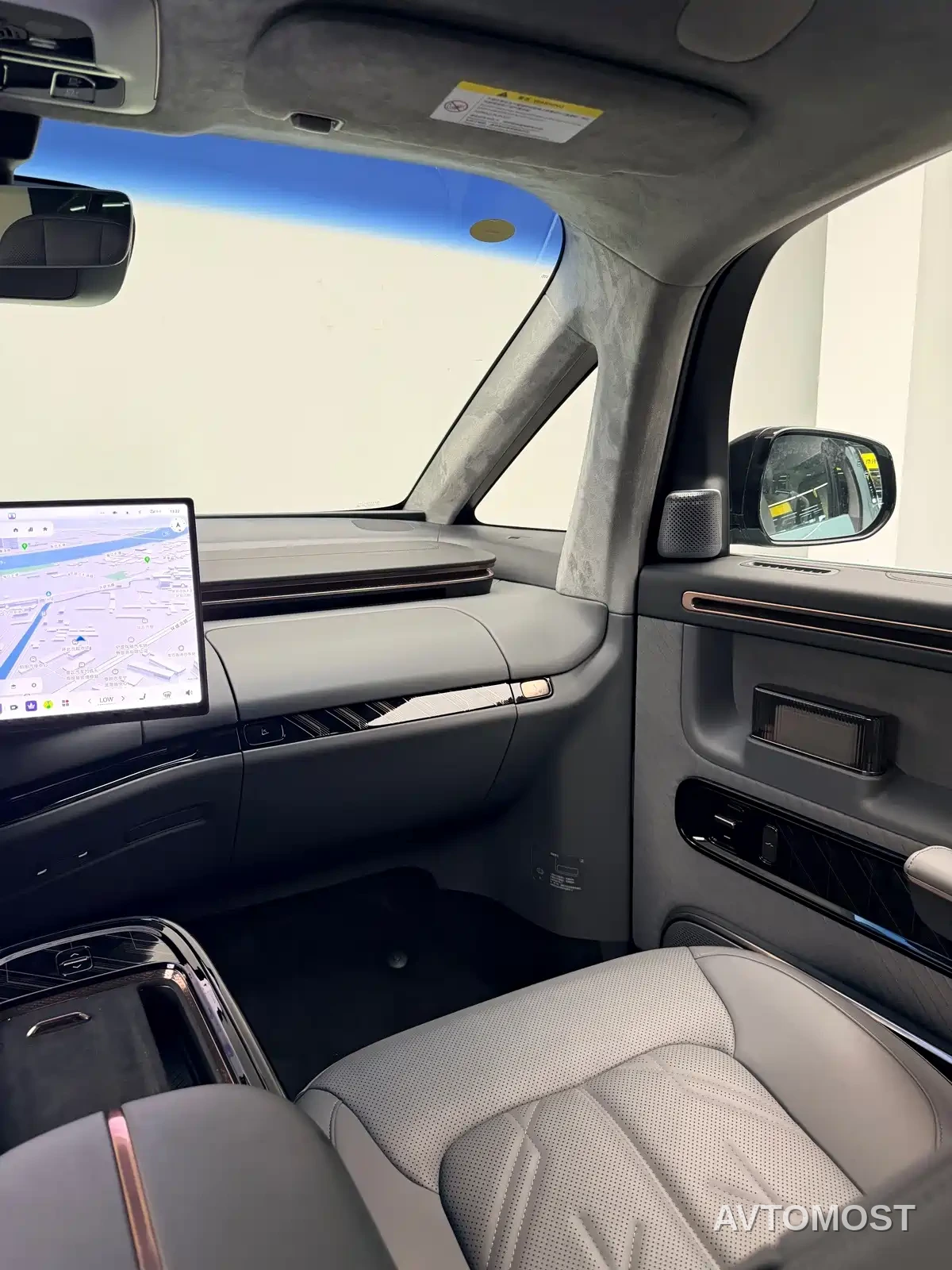 Zeekr MIX 2025 Smart Driving Edition — фото 14