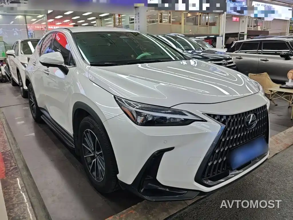 Lexus NX 2022 260 FWD Innovation Edition — фото 4